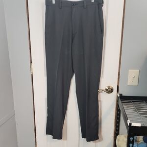 Haggar Men's Dress Pants in Charcoal